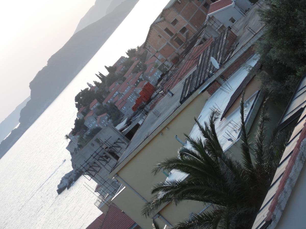 Apartments Slavica Jovanovic Ilha Sveti Stefan Exterior foto